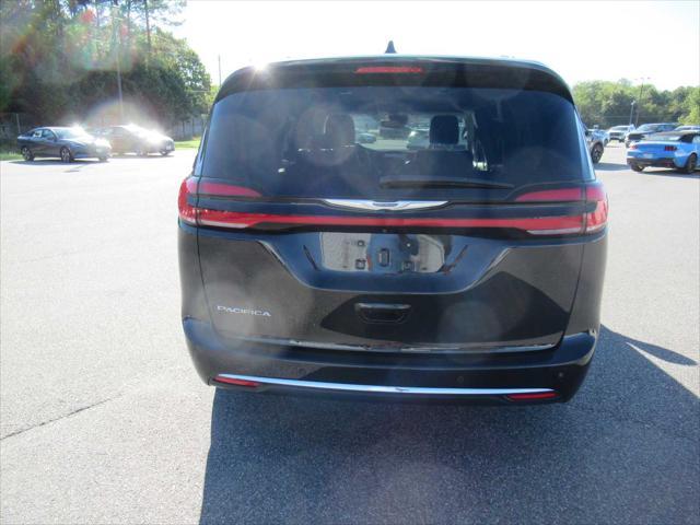 2022 chrysler pacifica touring l
