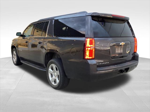 2017 chevrolet suburban lt
