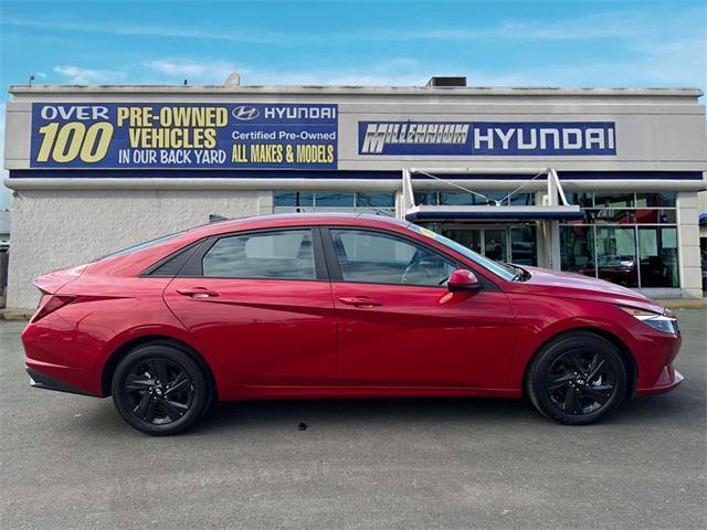 2022 hyundai elantra sel