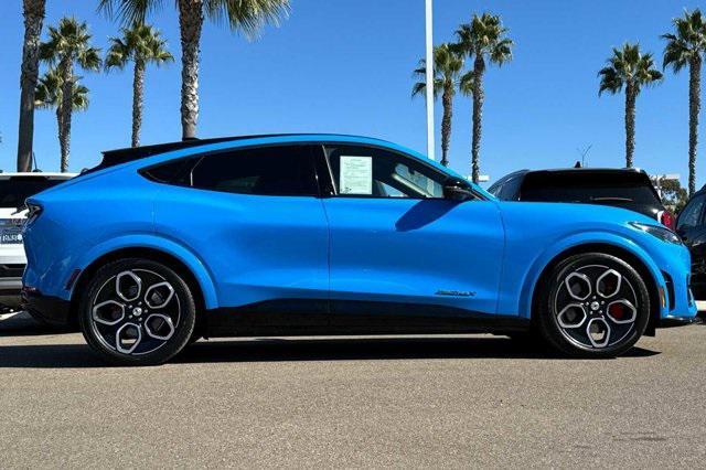 2022 ford mustang mach-e gt