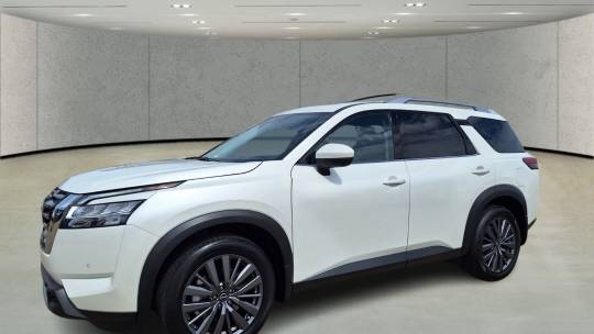 2024 Nissan Pathfinder sl