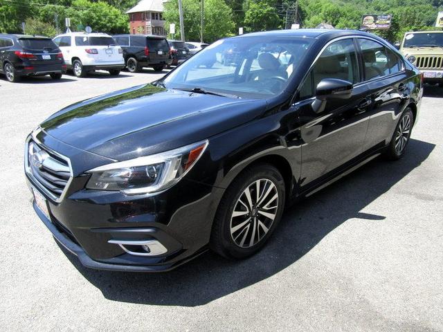 2018 subaru legacy premium