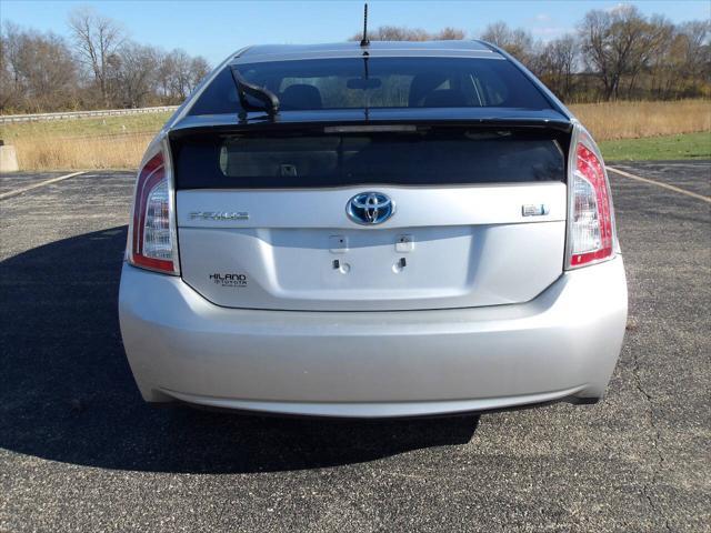 2013 toyota prius two