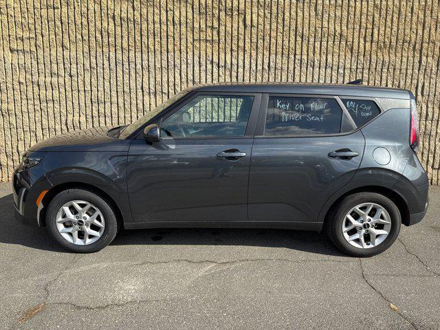 2024 kia soul lx