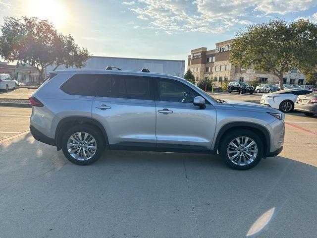 2024 toyota grand highlander