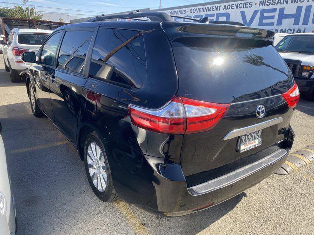 2015 toyota sienna limited