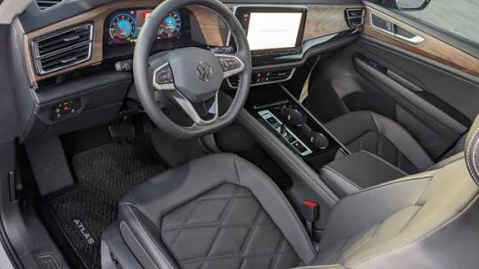 2024 volkswagen atlas se