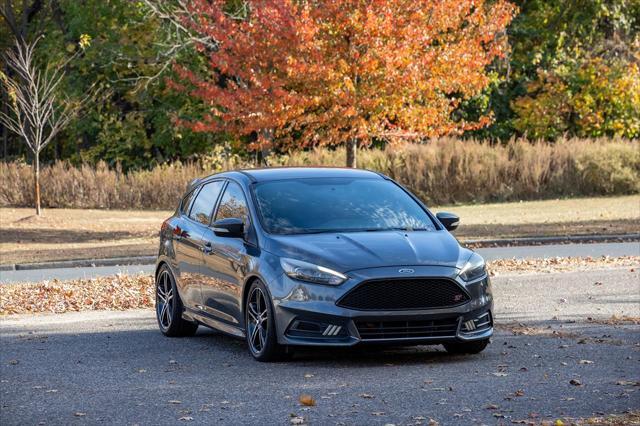 2016 ford focus st