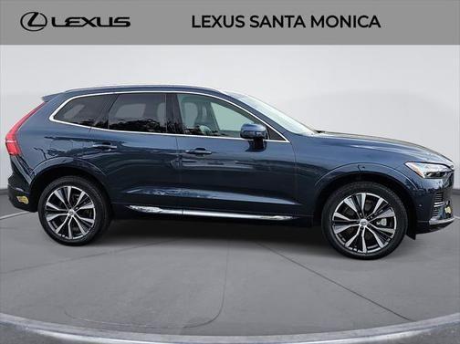 2022 volvo xc60 recharge plug-in hybrid
