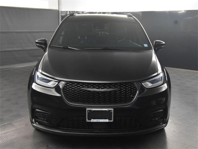 2021 chrysler pacifica touring l