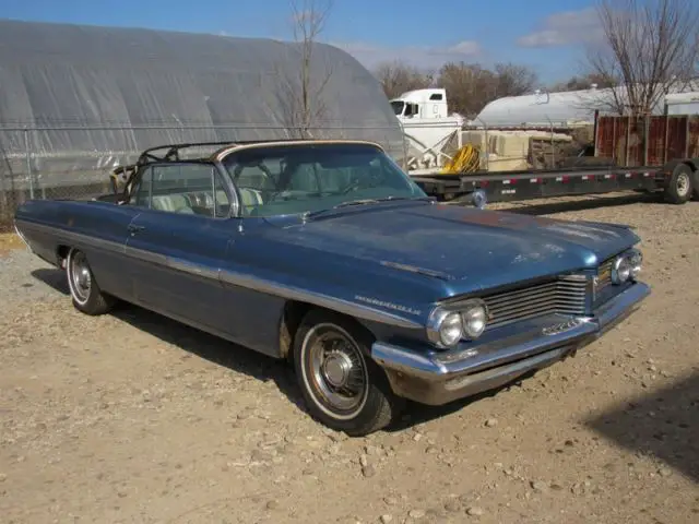 1962 pontiac bonneville convertible.- tri power. 8 lug ,ps,pb a/c runs