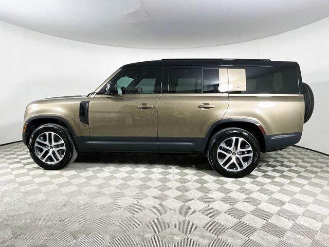 2023 land rover defender 130 se