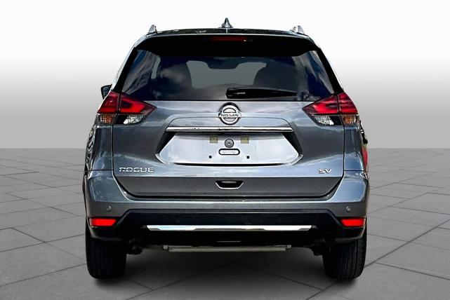 2020 nissan rogue sv