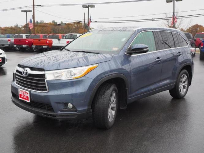 2014 toyota highlander xle awd xle 4dr suv for sale in dover, new hampshire