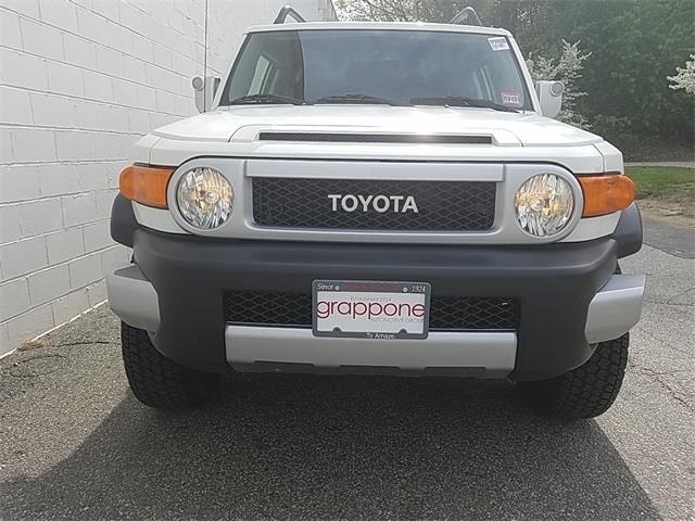 2012 toyota fj cruiser base 4x4 4dr suv 6m for sale in bow, new hampshire