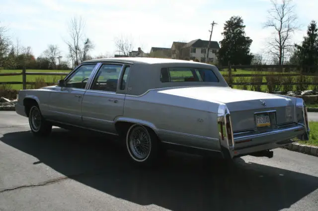 1992 cadillac brougham sedan 4-door 5.7l