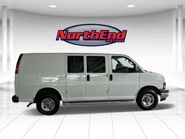 2022 gmc savana 2500 work van