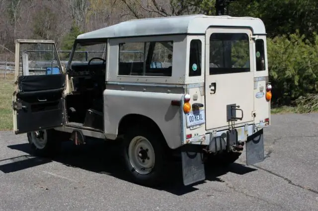1970 land rover series iia model 88
