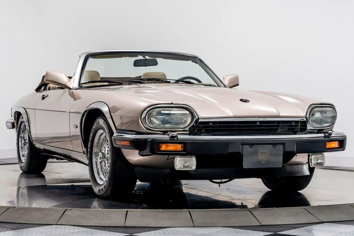 1992 jaguar xjs v12 convertible 2d convertible 5.3l ohc v12 3-speed automatic