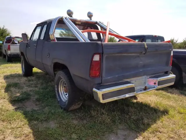 1977 dodge power wagon club cab