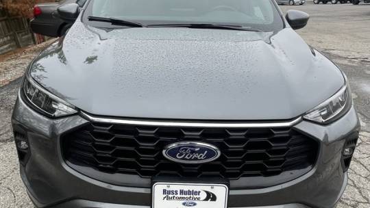 2023 Ford Escape
