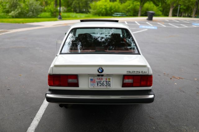 1988 bmw 325is alpine white on cardinal red 111k miles
