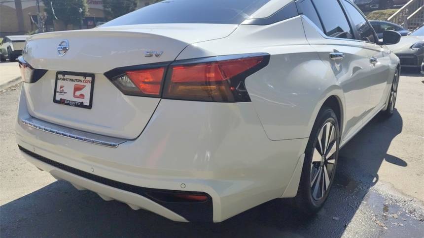 2021 nissan altima 2.5 sv