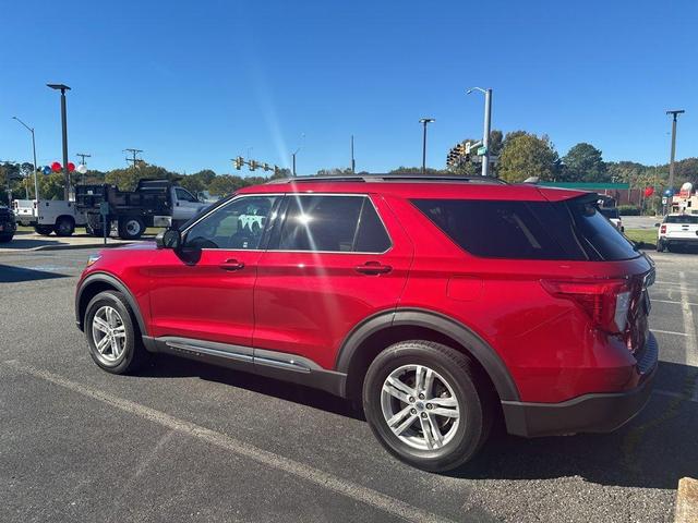 2021 ford explorer xlt