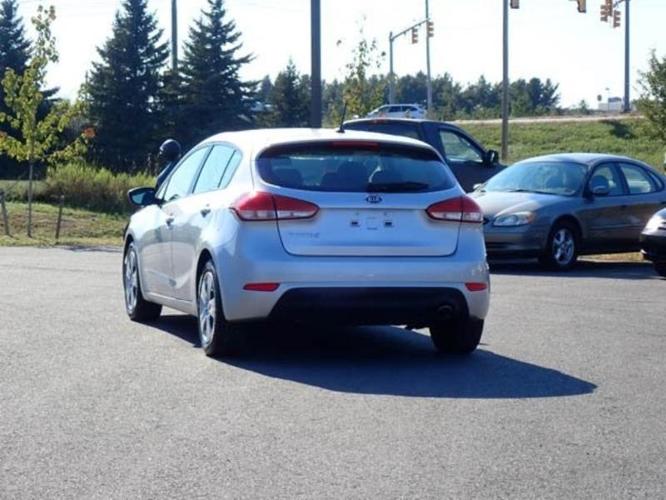 2016 kia forte5 lx lx 4dr hatchback for sale in bangor, maine