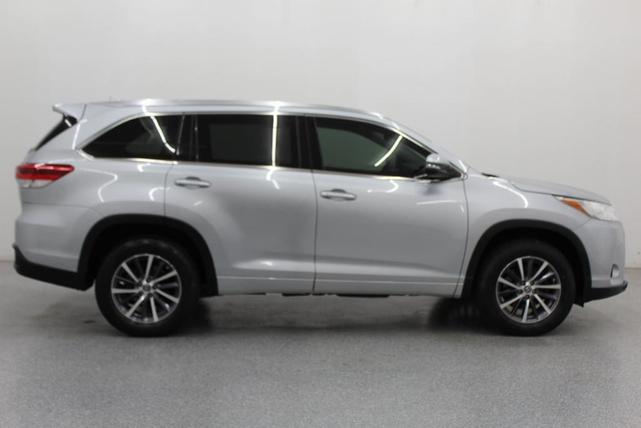 2018 toyota highlander xle