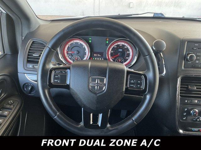 2014 dodge grand caravan avp/se