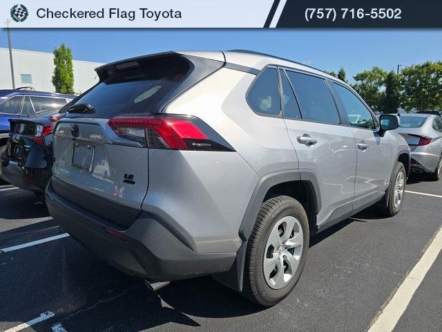 2021 toyota rav4 le