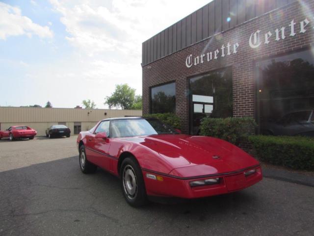 1985 chevrolet corvette coupe low milage