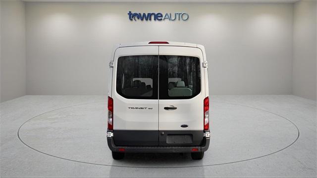2017 ford transit-150 xl