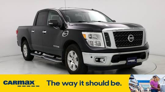 2017 Nissan Titan