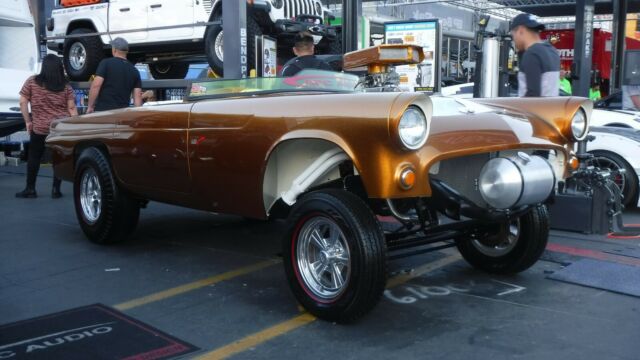1955 ford tbird gasser shown at sema 2019 350 w/671 blower hot wheels rat rod