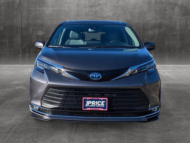 2022 toyota sienna xle 7 passenger