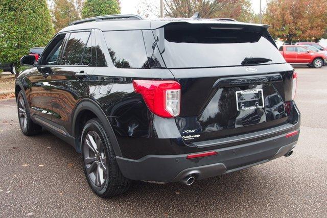 2023 ford explorer xlt