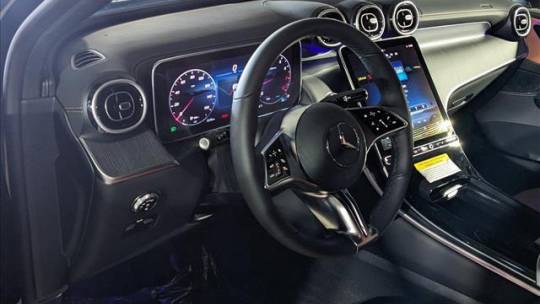 2025 Mercedes-Benz GLC