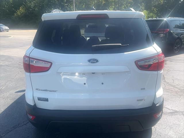 2020 ford ecosport se