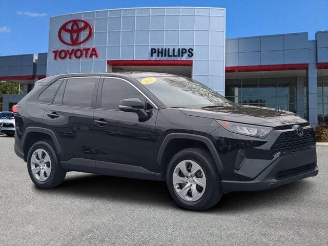 2022 toyota rav4 le