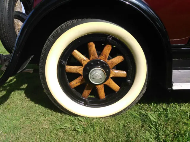 1929 pontiac 3 window coupe