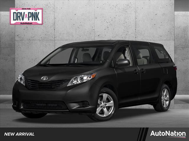 2015 toyota sienna le