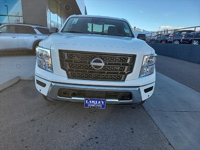 2024 nissan titan crew cab sv 4x4