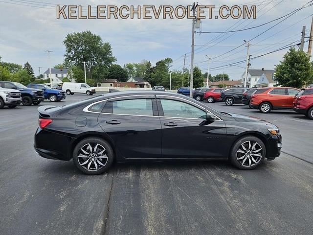 2022 chevrolet malibu rs