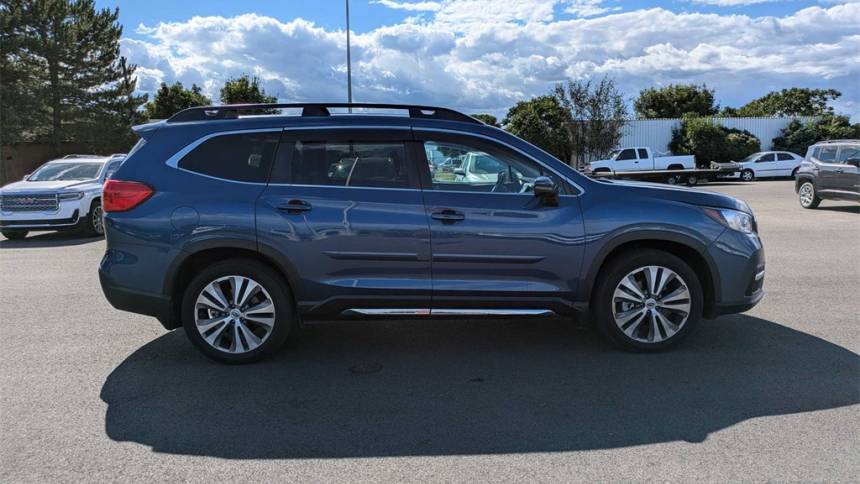 2022 subaru ascent limited 7-passenger