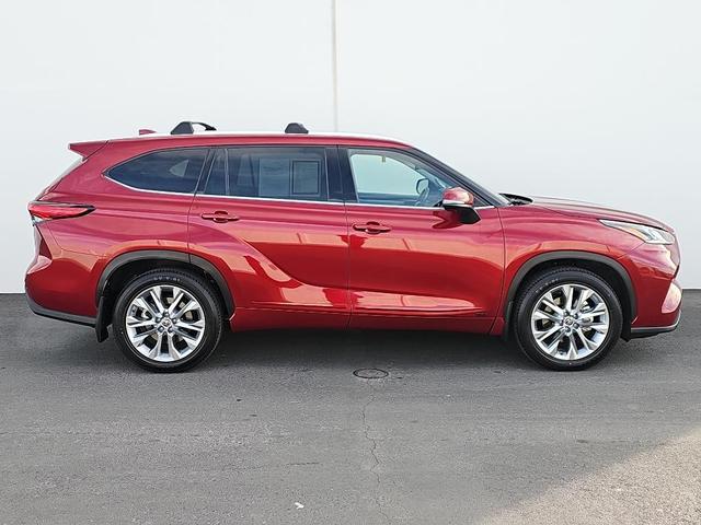 2022 toyota highlander hybrid limited