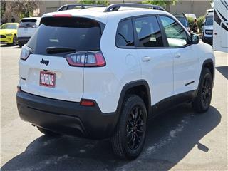 2023 Jeep Cherokee altitude lux