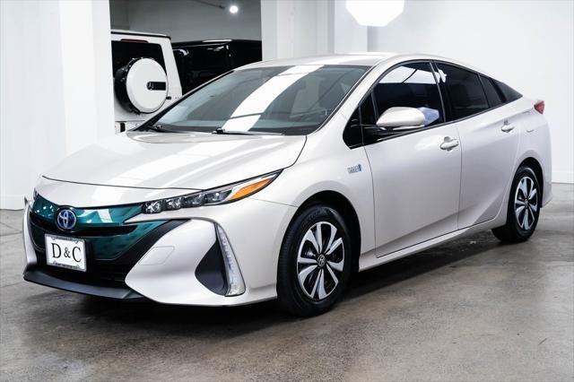 2017 toyota prius prime le