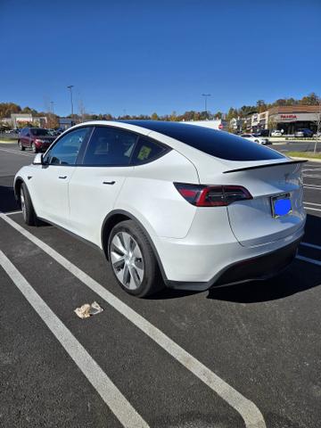 2022 tesla model y long range